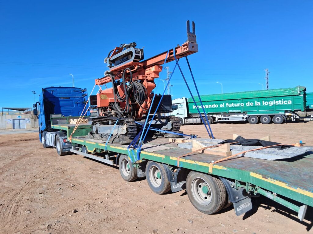 TRANSPORTE EN GONDOLA DE HINCADORA EN GÓNDOLA POR ESPAÑA