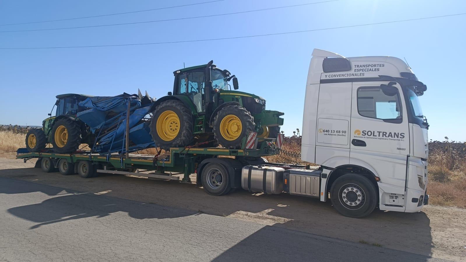 Servicio de transporte de maquinaria con plataforma y góndola SOLTRANS